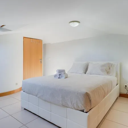 Duplex By Hr Madeira * Câmara de Lobos